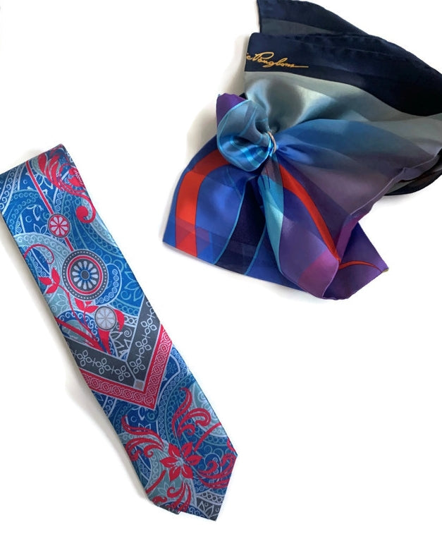 Accents of Red on Blue Set