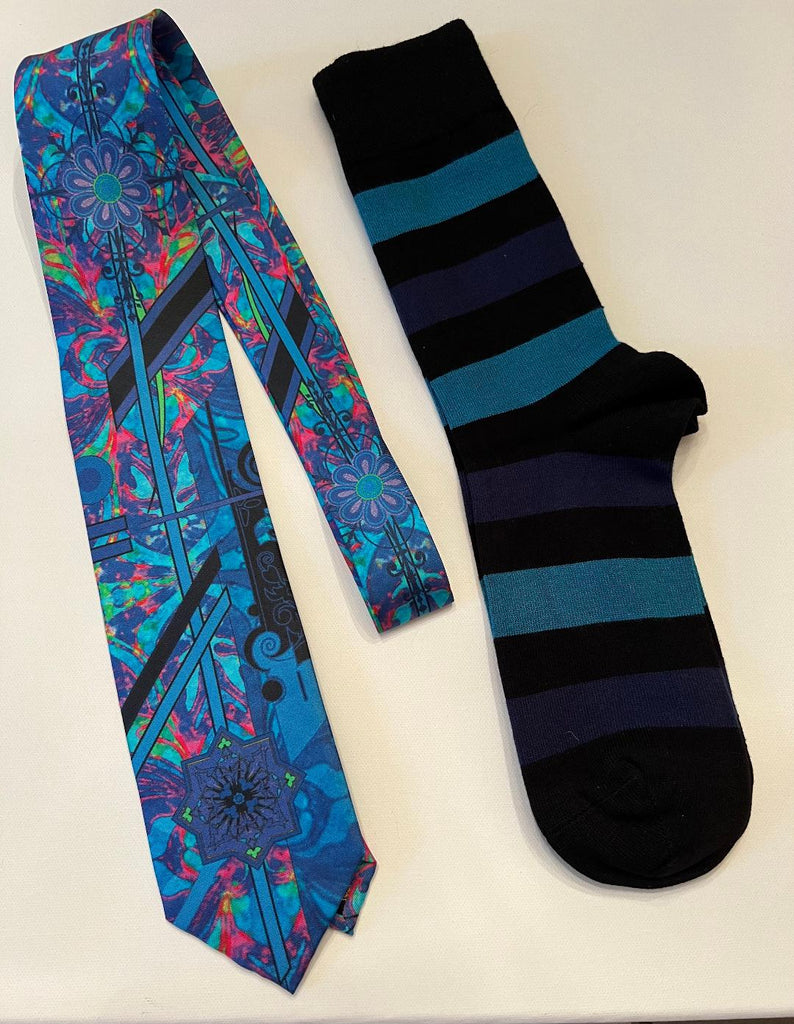Oceania Tie with Socks